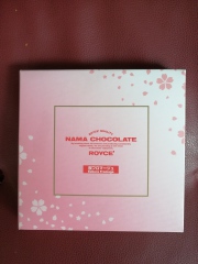 北海道のおみやげ ロイズ 生チョコレート 桜フロマージュ