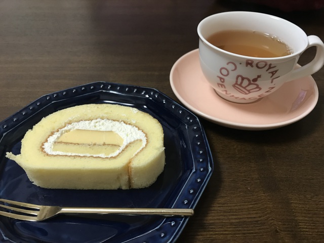 パステル なめらかプリンロール