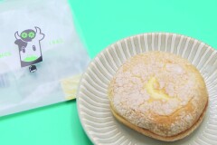 静岡のおみやげ ふんわりパンケーキサンド あさぎりミルククリーム